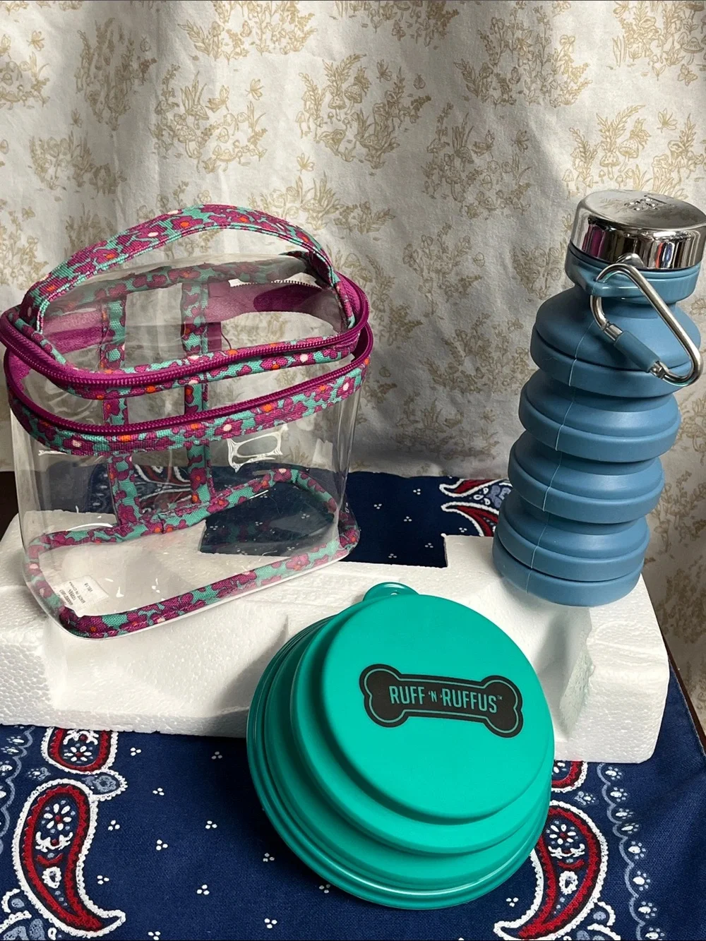 Vera Bradley Clear Pouch with Pink Floral Trim and Teal pet Accessories
